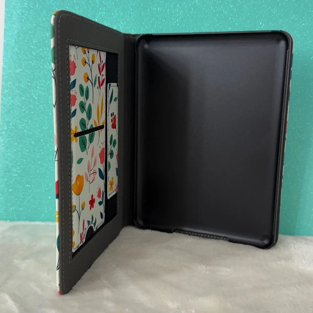 Kindle Case 12th Generation with Stand & Hand Strap Floral Pattern New